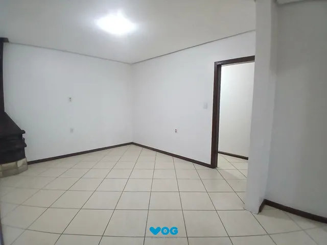 Imagem 6: Casa de 3 dormitórios, piscina e 4 vagas de garagem em Canoas
