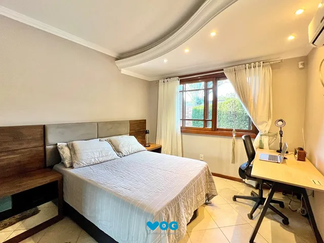 Imagem 4: Casa 4 dormitórios à venda Moinhos de Vento Canoas/RS