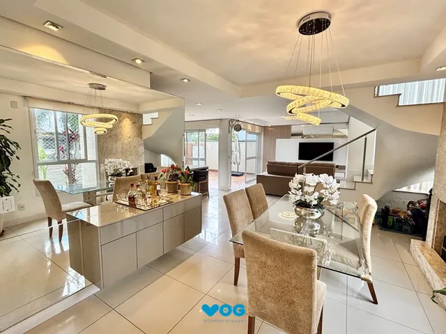 Imagem 1: Casa 3 dormitórios à venda Moinhos de Vento Canoas/RS