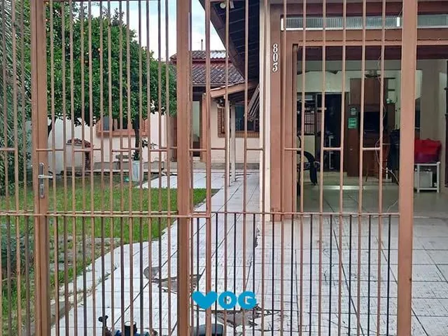 Imagem 1: Casa 2 dormitórios com garagem e churrasqueira no Sarandi