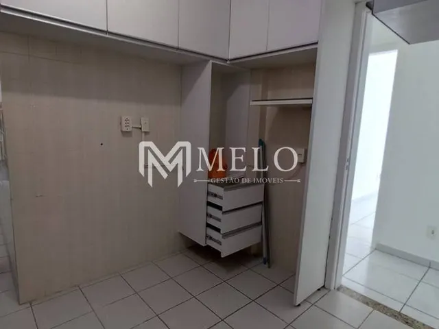 Imagem 11: BOA VIAGEM - Apto com 3qts, 1suite, 2vagas, 180m²
