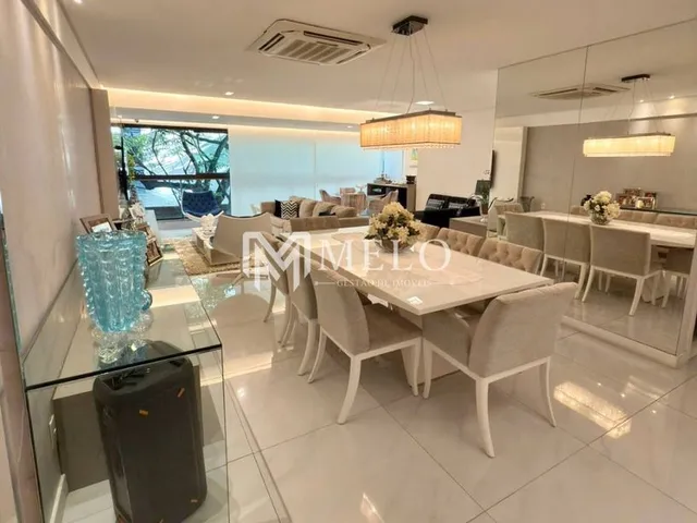 Imagem: O apartamento possui 4 Dormitórios, 3 Suítes, 5