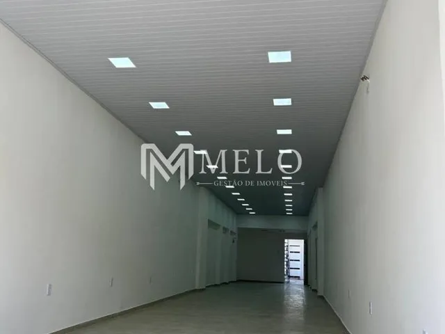 Imagem: VENDO LOJA REFORMADA NA FRENTE DO MERCADO
