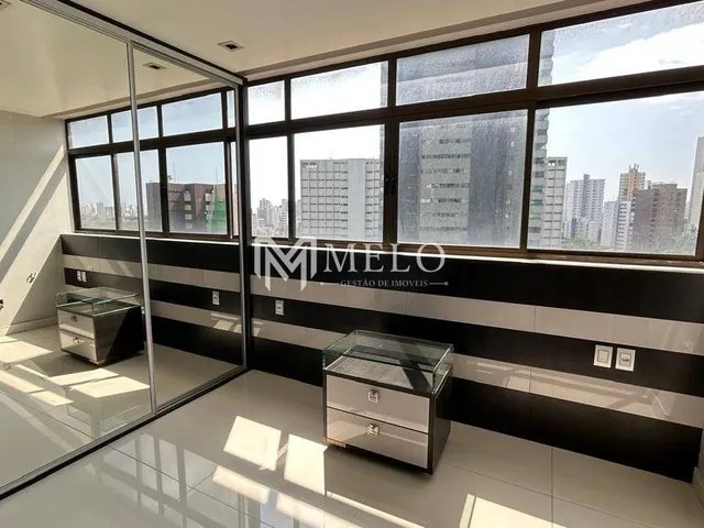Imagem 13: PARNAMIRIM - Apto com 4qts., 4suites, 3vagas, 200m²