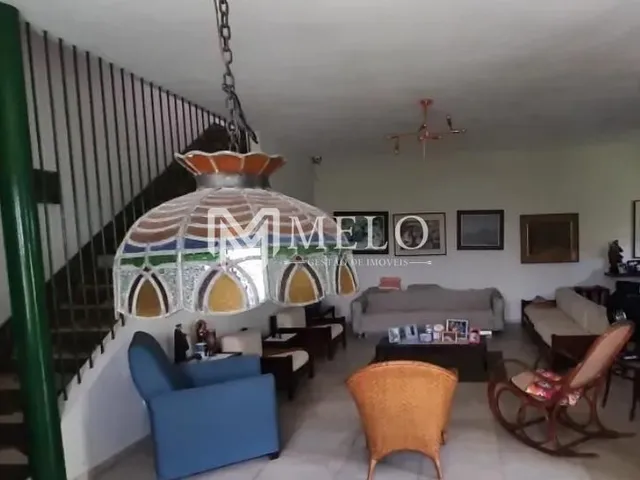 Imagem 2: CASA FORTE - Casa com 4qts., 2vagas, 760m²