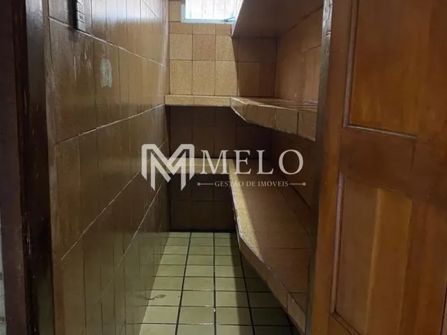 Imagem 10: SÃO DUAS CASAS - 6qts., 2suites, 6vagas, 460m2 no Cordeiro - ACEITA FINANCIAMENTO