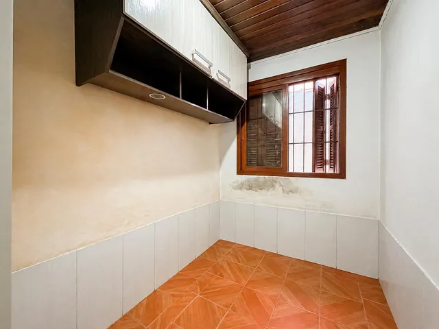 Imagem 14: Impecável casa à venda em Porto Alegre-RS, bairro Hípica: 2 quartos, 1 banheiro, 1