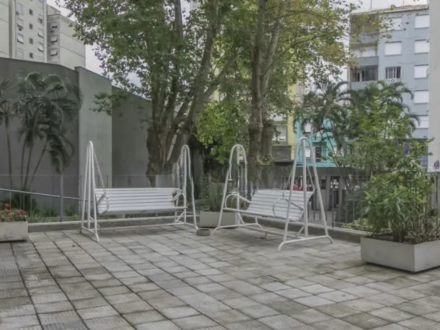Imagem 6: Apartamento à venda em Porto Alegre-RS, bairro Floresta: 2 quartos, 2 banheiros, 1 vaga