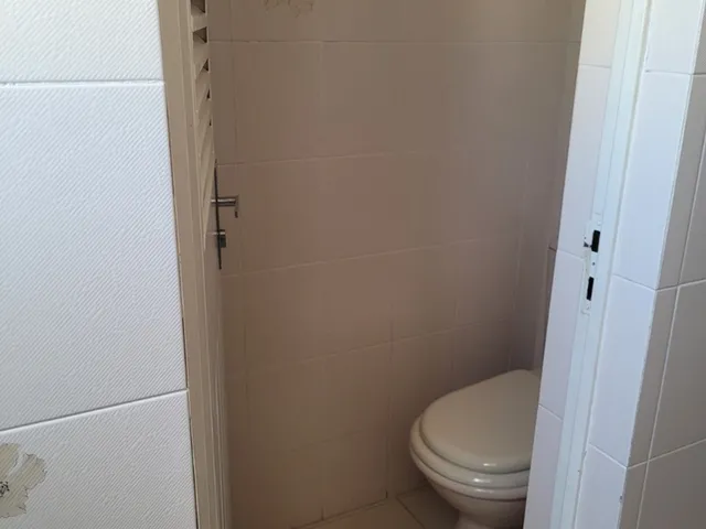 Imagem 10: Apartamento à venda em Porto Alegre-RS, bairro Floresta: 2 quartos, 2 banheiros, 1 vaga