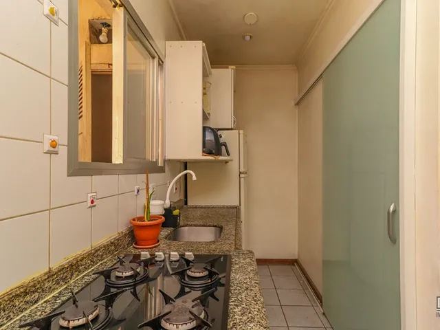 Imagem 2: APARTAMENTO - Porto Alegre