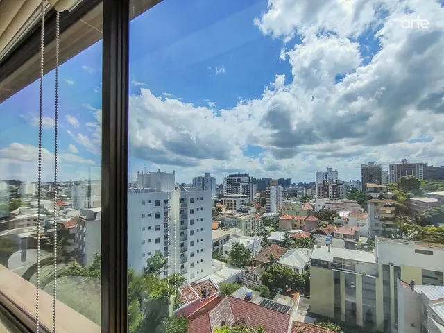 Imagem 8: Apartamento à venda em Porto Alegre-RS, bairro Rio Branco: 3 quartos, 1 suíte, 5