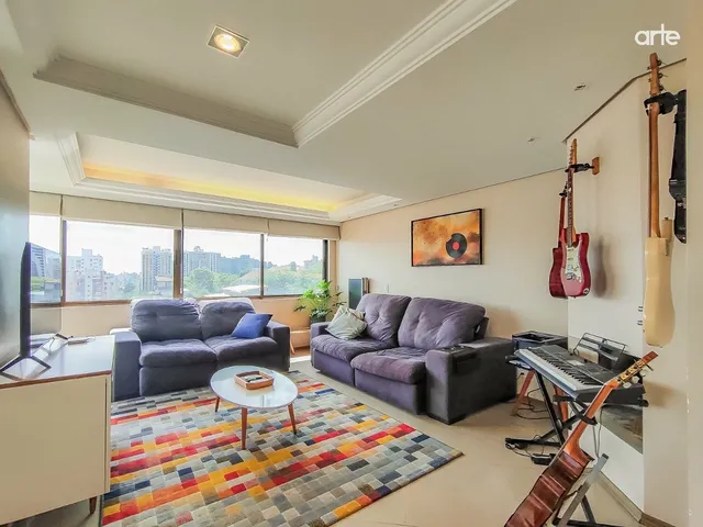 Imagem 9: Apartamento à venda em Porto Alegre-RS, bairro Rio Branco: 3 quartos, 1 suíte, 5