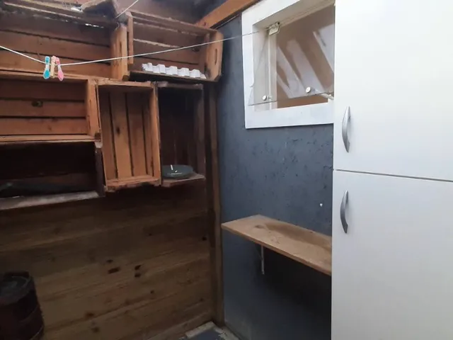 Imagem 2: Casa para locação em Florianópolis-SC, bairro Campeche: 2 quartos, 1 sala, 1 banheiro