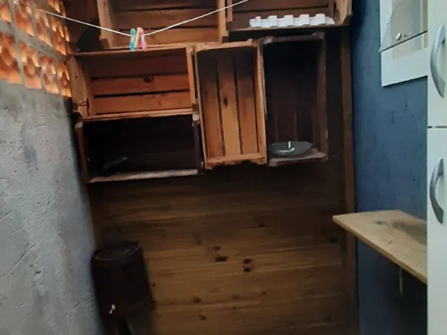 Imagem 5: Casa para locação em Florianópolis-SC, bairro Campeche: 2 quartos, 1 sala, 1 banheiro