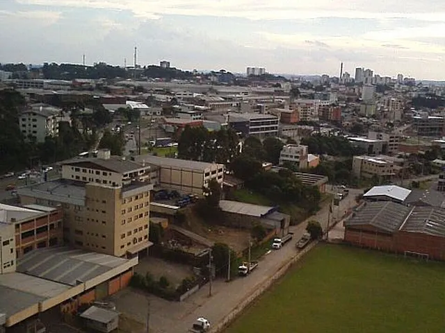 Imagem 2: Apartamento com 2 Dormitorio(s) localizado(a) no bairro De Lazzer em Caxias do Sul / Rio