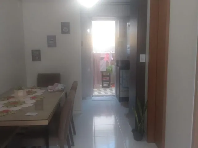 Imagem: Sobrado com 2 Dormitorio(s) localizado(a)