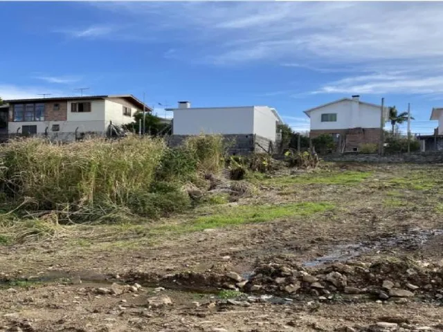 Imagem: Terreno com 2 Dormitorio(s) localizado(a)