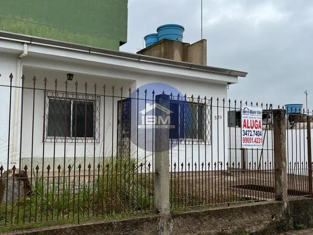 Imagem 1: Casa com 2 Dormitorio(s) localizado(a) no bairro Mathias Velho em Canoas / Rio Grande do