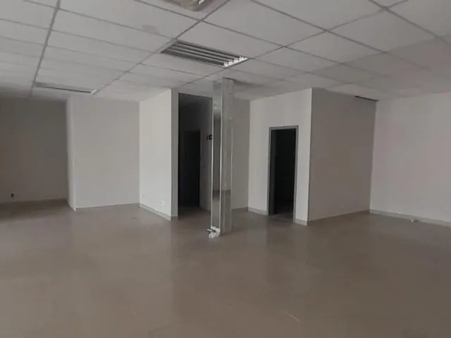 Imagem 7: PRÉDIO COMERCIAL PRÓXIMO AO CANOAS SHOPPING