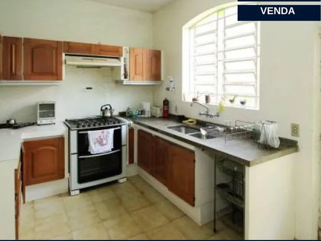 Imagem 6: Casa estilo sobrado no Centro de Canoas/RS