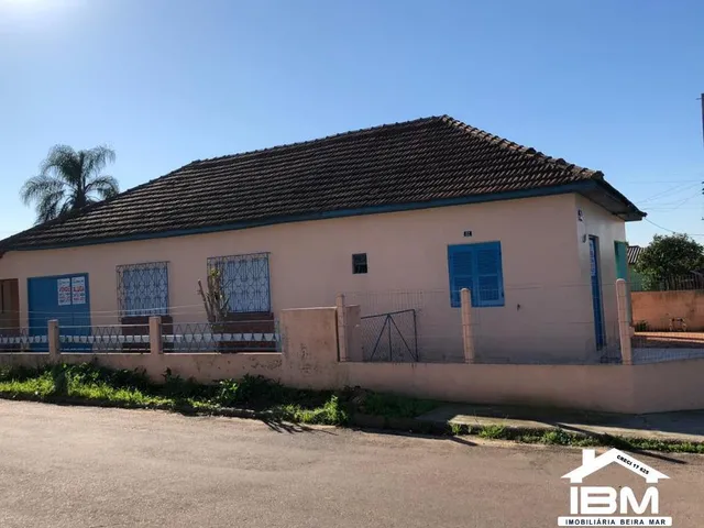 Imagem: Terreno medindo 480m², com 03 Frentes e
