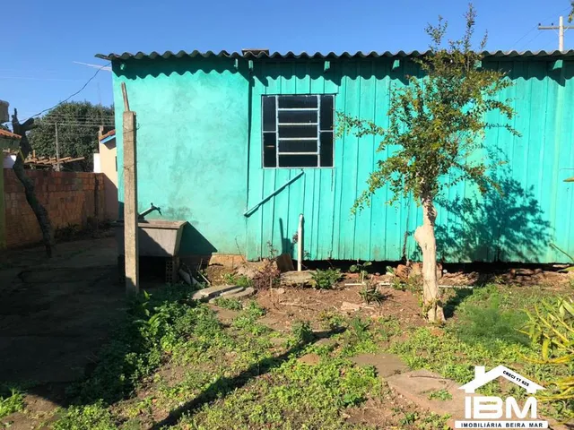 Imagem 16: Terreno medindo 480m², com 03 Frentes e 02 esquinas, murado e gradeado no Centro