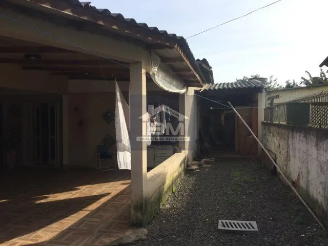 Imagem 2: Casa com 2 Dormitorio(s) localizado(a) no bairro Mathias Velho em Canoas / Rio Grande do