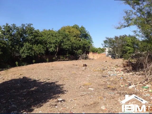 Imagem: Terreno com 3 Dormitorio(s) localizado(a)