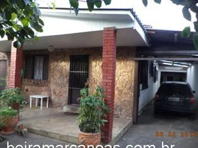 Imagem: Casa com 3 Dormitorio(s) localizado(a) no