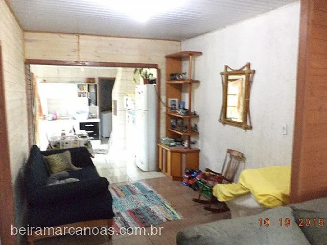 Imagem 3: Casa com 3 Dormitorio(s) localizado(a) no bairro Estância Velha em Canoas / Rio Grande