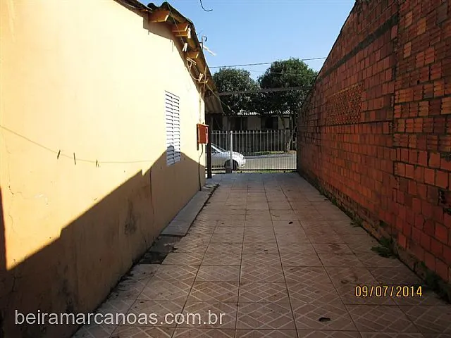 Imagem 13: Casa com 2 Dormitorio(s) localizado(a) no bairro Guajuviras em Canoas / Rio Grande do