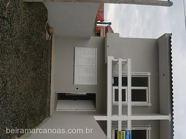 Imagem 3: Sobrado com 4 Dormitorio(s) localizado(a) no bairro Mato Grande em Canoas / Rio Grande