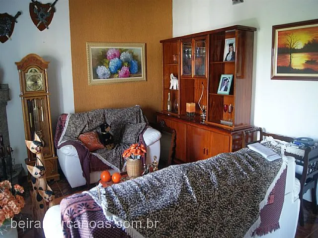 Imagem 3: Casa com 4 Dormitorio(s) localizado(a) no bairro Cinco Colônias em Canoas / Rio Grande