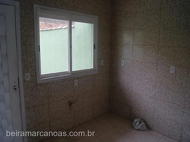 Imagem 3: Sobrado com 4 Dormitorio(s) localizado(a) no bairro Central Park em Canoas / Rio Grande