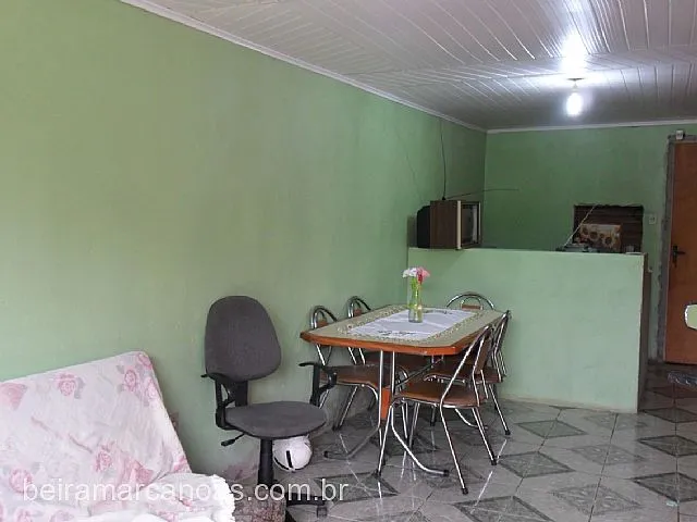 Imagem 3: Casa com 3 Dormitorio(s) localizado(a) no bairro Mathias Velho em Canoas / Rio Grande do