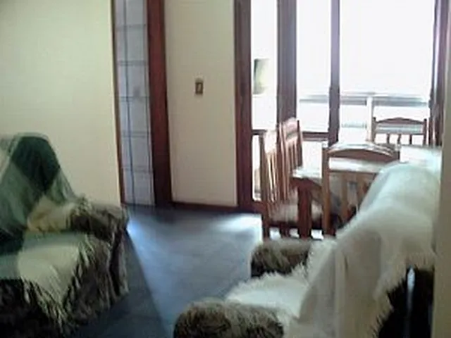 Imagem: Apartamento com 2 Dormitorio(s) localizado(a)