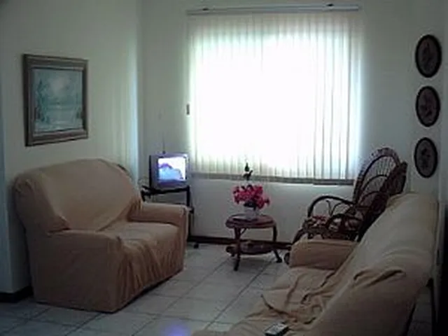 Imagem: Apartamento com 2 Dormitorio(s) localizado(a)