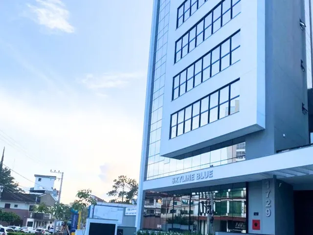 Imagem 2: APARTAMENTO NOVO COM FACHADA MODERNA AO LADO DA FURB