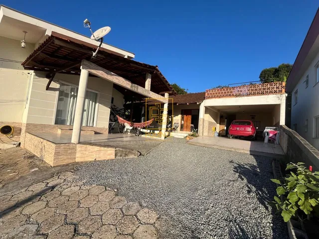 Imagem 9: Duas casas no mesmo terreno em ótima localização em Timbó