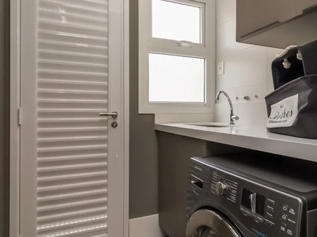 Imagem 11: Euroville - Casa à venda no bairro Vila Nova - Porto Alegre/RS