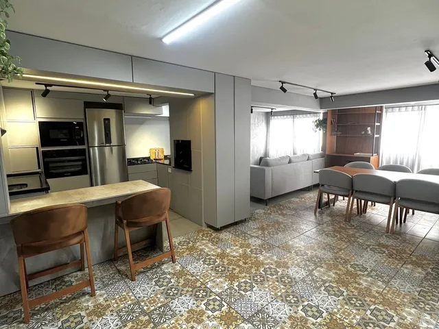 Imagem 9: Casa Estilo Moderno Industrial com Espaço Gourmet à Venda no Orleans, Curitiba