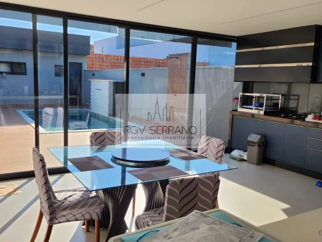 Imagem: Casa com 3 Dormitórios À Venda, 329M2
