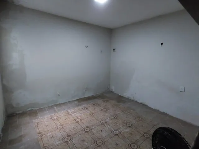 Imagem 5: Casa 2 pavimentos com 4/4 sendo 2 suítes próx Pça Batista Campos