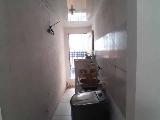 Imagem 14: Casa com quarto garagem e piscina na Guanabara entra BR e João Paulo, próximo do viaduto