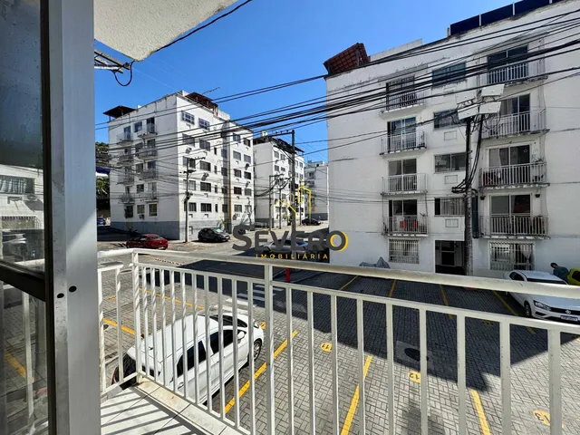 Imagem: O apartamento possui 2 Dormitórios, 1 Banheiro, 1 Vaga na
