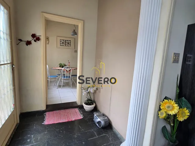 Imagem 7: Casa Ampla com 3 Quartos, Anexo Independente e Piscina