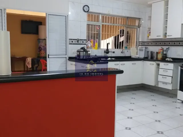 Imagem 9: Casa com 2 dormitórios, churrasqueira, 2 vagas, na Vila Santa Catarina!