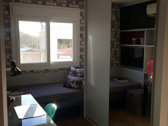 Imagem 16: CASA RESIDENCIAL em Porto Alegre - RS, Vila Nova