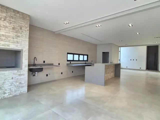 Imagem 14: Casa Térrea no Alphaville 2, Venda, 223 m², 3 Suítes, R$ 3.000.000,00 – Jardim
