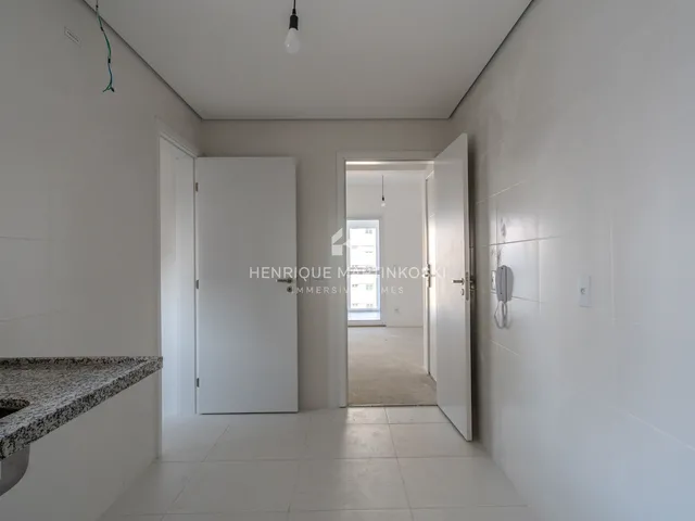 Imagem 9: Apartamento a venda de 3 quartos sendo 1 suíte, 113m2, churrasqueira, face Leste, Andar